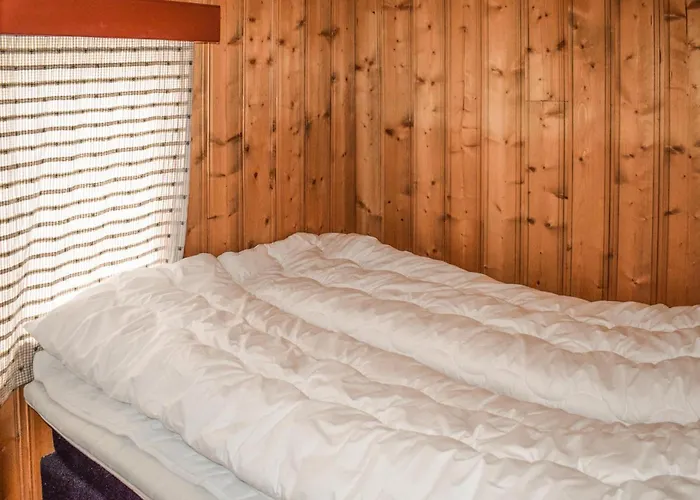 In With Kitchen * Rauland